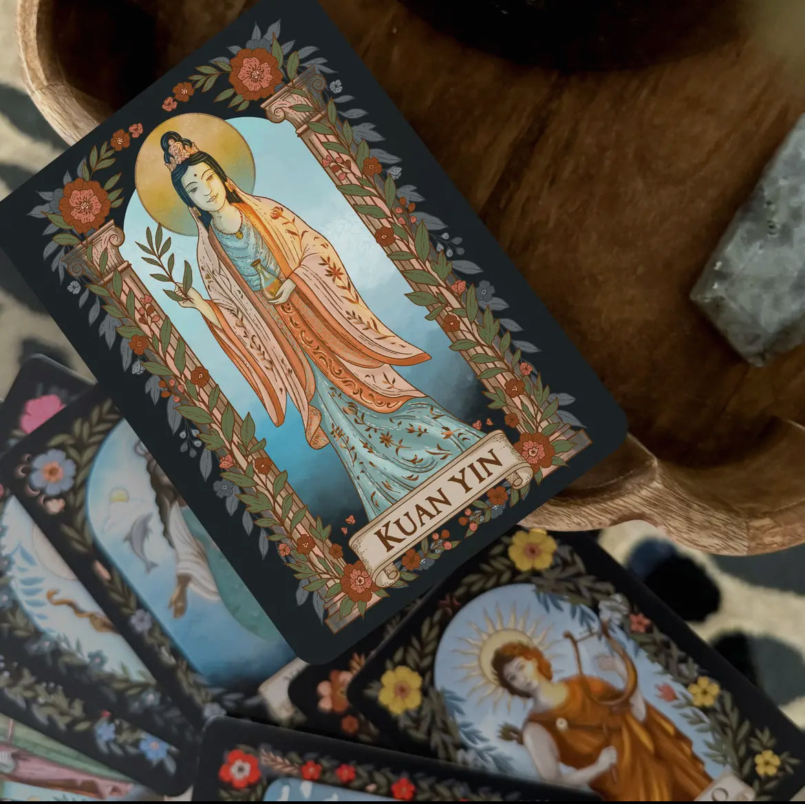 Mythic Realms Oracle